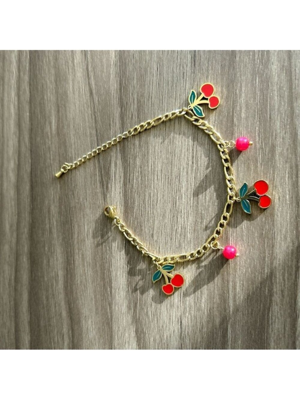 Cherry Bracelet Q892 - Picture 4 of 6